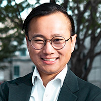 Daniel Tran, Adm.A.
